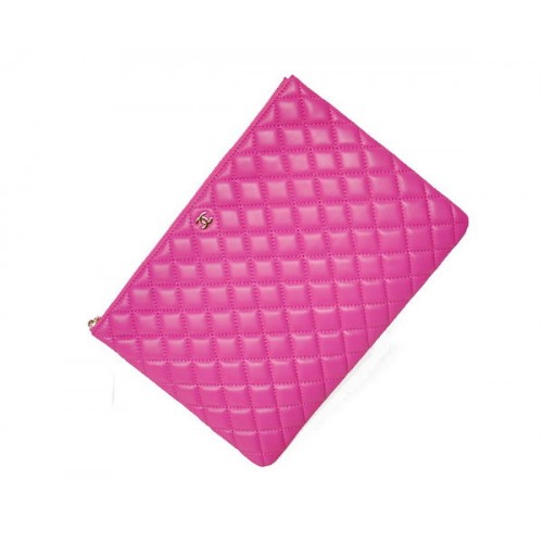 Чанта клъч Chanel от розова овча кожа A67780 златиста