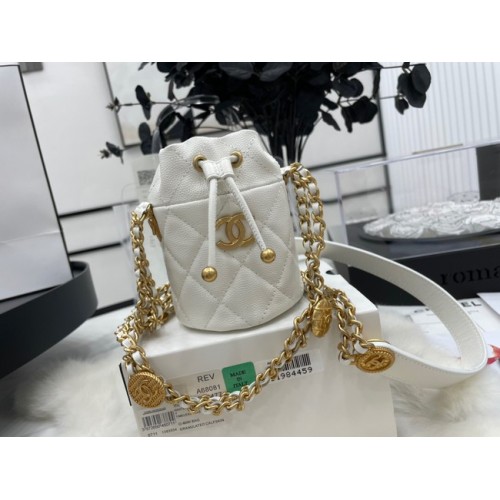 Чанта с връзки Chanel Gold Metal A68081 бяла