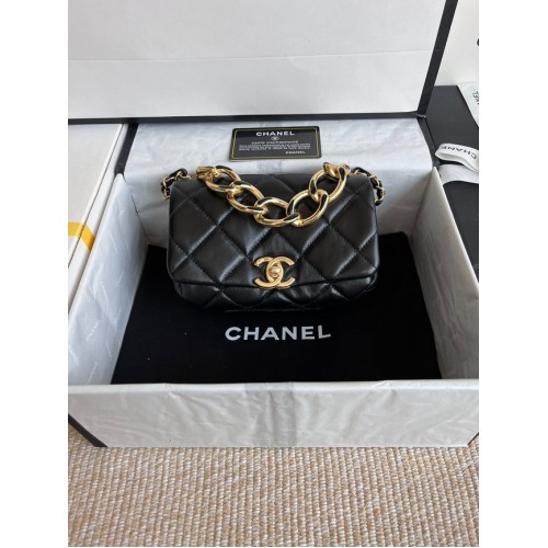 Чанта Chanel FLAP BAG от агнешка кожа в златист цвят, метал AS3375, черна