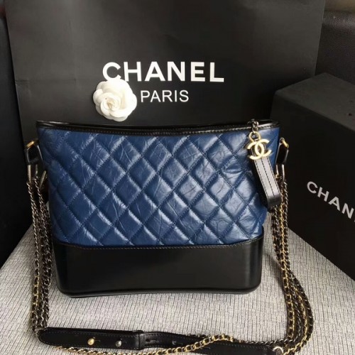 Чанта за през рамо Chanel Gabrielle оригинална от телешка кожа A93842 синя