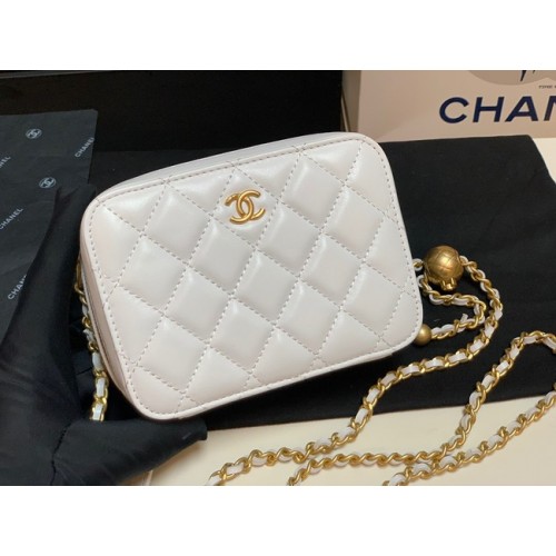 Чанта за фотоапарат Chanel от агнешка кожа AS2463 бяла