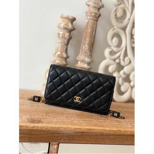 Chanel MINI FLAP BAG от агнешка кожа, златист метал AS0950, черна