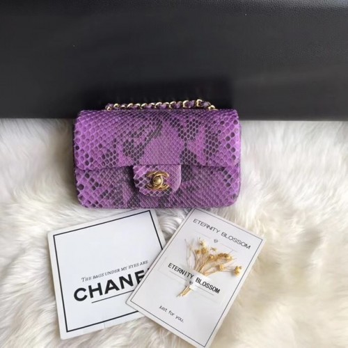Чанта Chanel Mini Flap, златист цвят Python, метал A69900, лилава