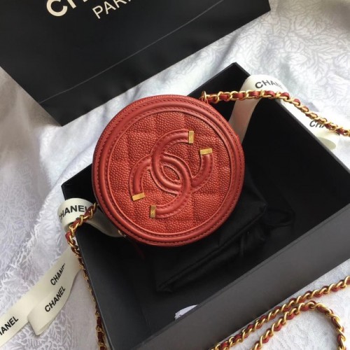 Оригинален клъч Chanel с верижка A81599 червен