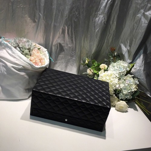 Оригинална кожена кутия за бижута Chanel C63261 черна