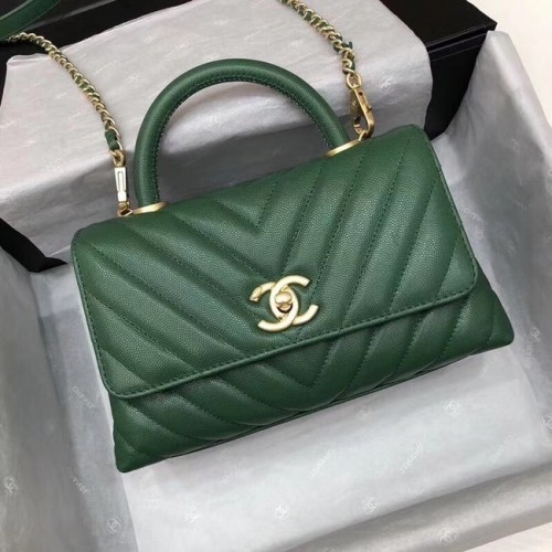 Малка чанта Chanel с горна дръжка A92990 зелена