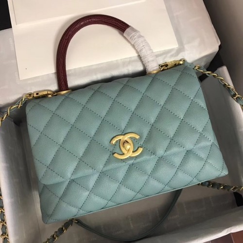 Малка чанта Chanel с горна дръжка A92991 зелена