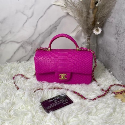 Мини чанта Chanel със змийска кожа и горна дръжка AS2431 PLUM LILA
