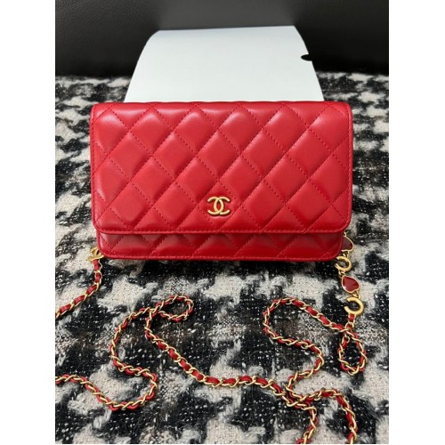 Портфейл Chanel с верижка AP3035 червен