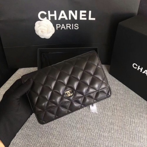 Чанта Chanel WOC Flap, черна, оригинална, от овча кожа, 33814, сребриста