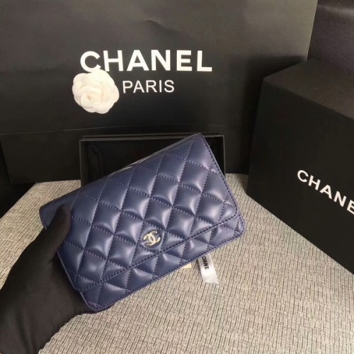 Чанта Chanel WOC Flap, тъмносиня, оригинална, от овча кожа, 33814, сребриста