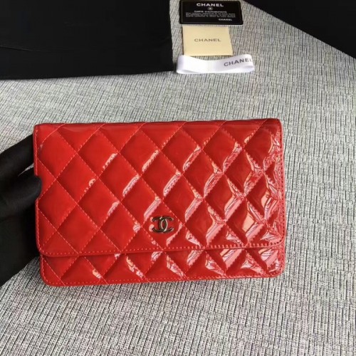 Чанта Chanel WOC с капак, лачена кожа A33814C, червена