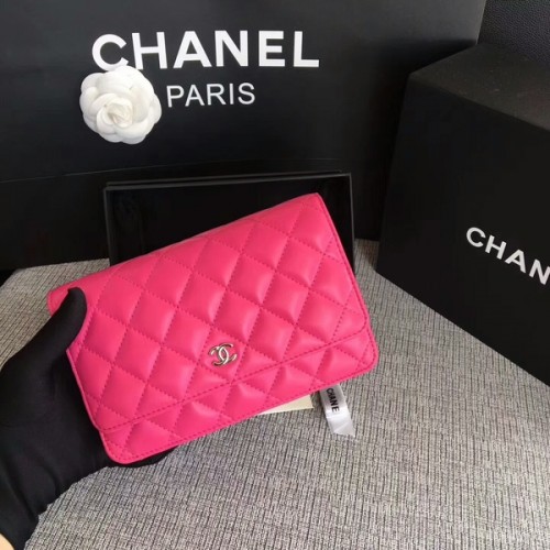 Чанта Chanel WOC Flap, розова, оригинална, от овча кожа, 33814, сребриста