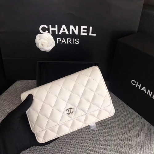 Чанта Chanel WOC Flap от бяла оригинална овча кожа 33814 сребриста
