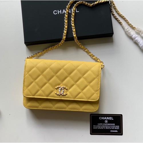 Чанта през рамо Chanel WOC Original Caviar Leather Flap V33818 жълта