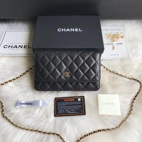 Мини чанта Chanel WOC с капак, модел Cannage A33816C, черна
