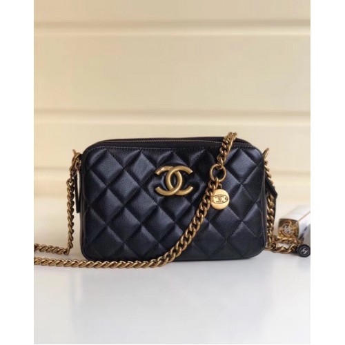 Класически клъч Chanel с верижка A94105 черен