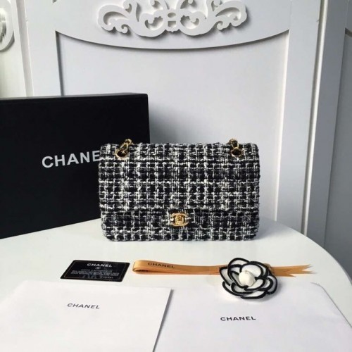 Класическа чанта Chanel Tweed Braid Gold-Tone Metal A01112-6