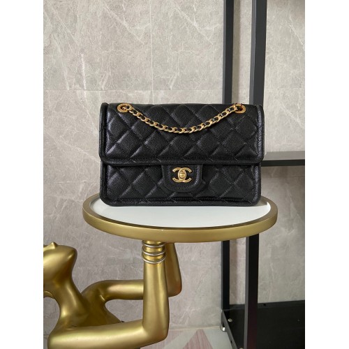 Чанта Chanel с капак от телешка кожа AS2357 черна