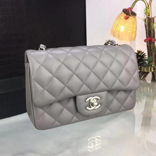 Чанта Chanel с капак сива A1116 сребриста