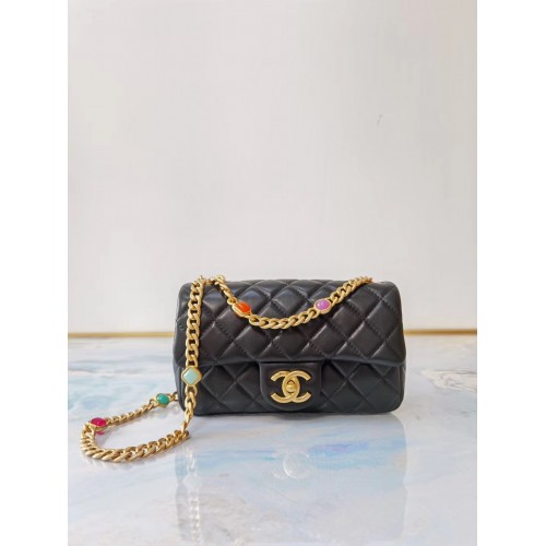 Чанта Chanel с капак от агнешка кожа, златисто-метална, AS2380 черна