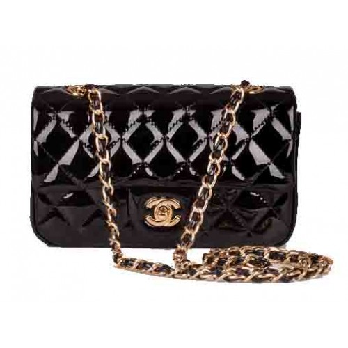 Мини чанта Chanel Classic с капак, черна, лачена кожа, 1117 златиста