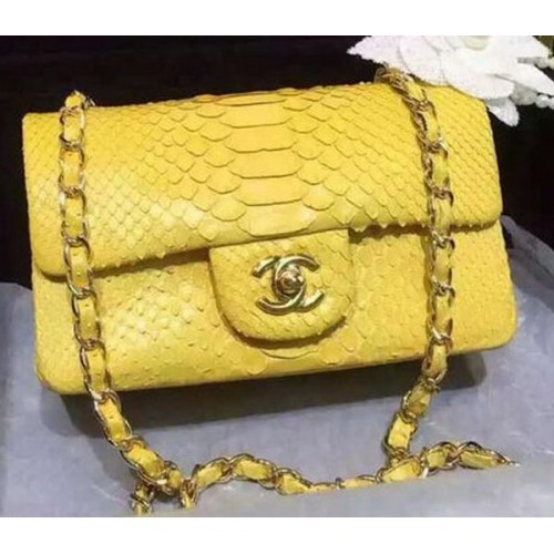 Chanel мини класическа чанта с капак, оригинална змийска кожа A1116 жълта