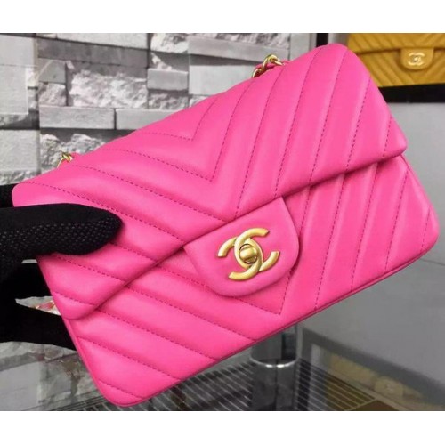 Мини чанта Chanel Classic Flap, розова, оригинална, от овча кожа Chevron, CHA5500, златиста