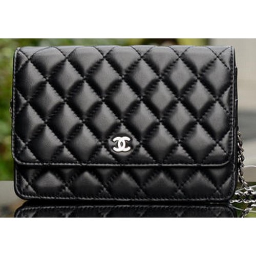 Мини чанта Chanel от овча кожа, черна, сребриста A33814