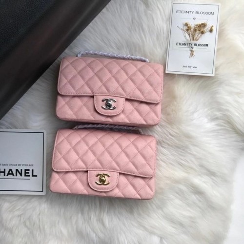 Мини чанта Chanel с капак от телешка кожа с текстурирана текстура A1116 розова