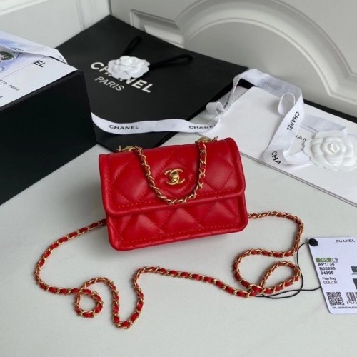 Мини чанта Chanel с капак от овча кожа, златист метал AP1738, червена