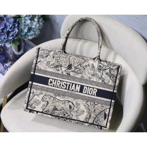 Чанта тип „книга“ DIOR от бродирано платно C1287