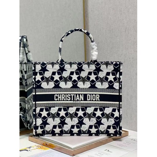 Чанта за книги DIOR с бродерия C1211L-3