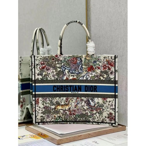 Чанта DIOR BOOK TOTE с бродерия C1286-30 бяла