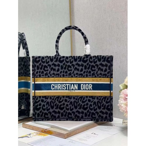 Чанта DIOR BOOK TOTE с бродерия C1286-4, черно-сив леопардов принт