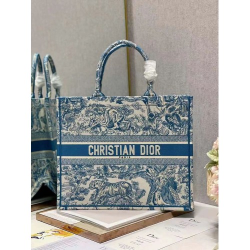 Чанта DIOR BOOK TOTE с бродерия C1286-6 синя