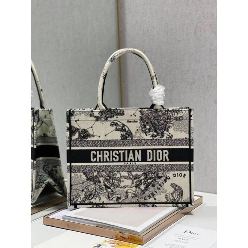 Чанта за книги DIOR Latte Multicolor Dior Zodiac Embroidery M1296ZR