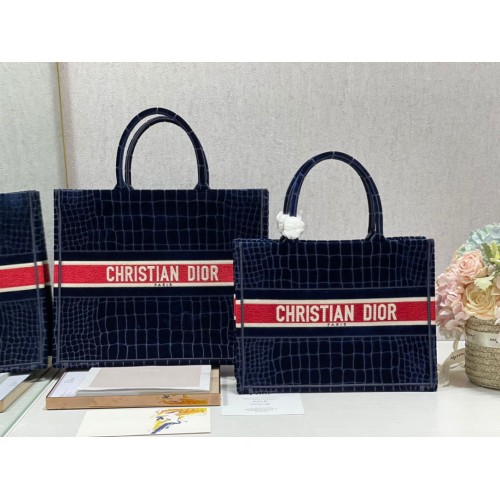 Чанта DIOR BOOK TOTE с кадифена кроасанска шарка M1286, тъмносиня