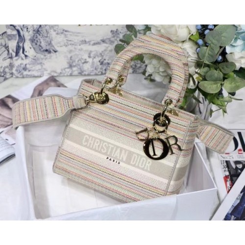 DIOR СРЕДНА ДАМСКА ЧАНТА D-LITE D-Stripes Embroidery M0565 Бежова