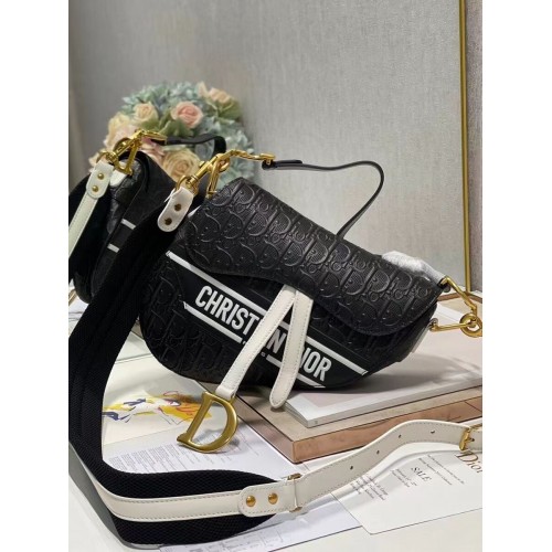 Dior СЕДЛО-ТАС ОТ КАЛФСЛЕЕР C9406 черно