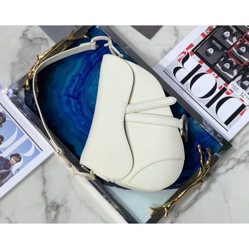 Чанта Dior SADDLE-TAS VAN KALFSLEER M0446C бяла