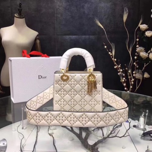 Мини чанта Dior Lady Dior от оригинална овча кожа CD3891, бяла