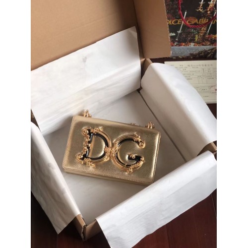 Оригинална кожена чанта за рамо Dolce Gabbana 4006 златиста