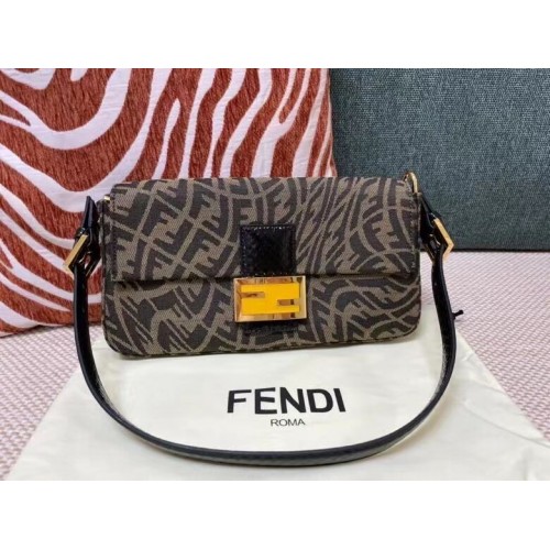 Чанта от плат FENDI BAGUETTE FM0871 Кафява