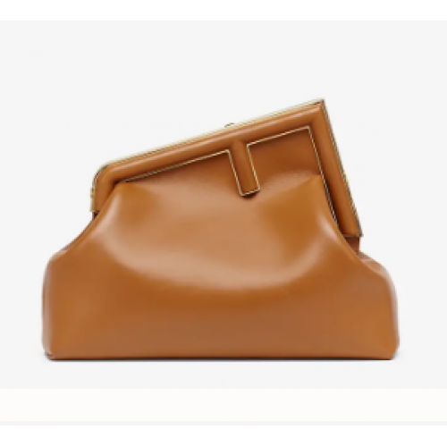 Кожена чанта FENDI FIRST MEDIUM 8BP127AB кафява