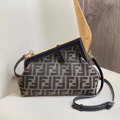 Чанта от плат FENDI FIRST 5FB2322 черна
