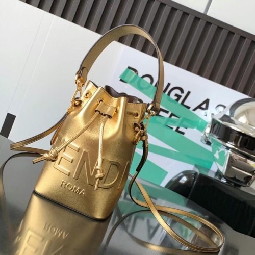 Кожена мини чанта FENDI Mon Tresor 8BS010AC в златисто