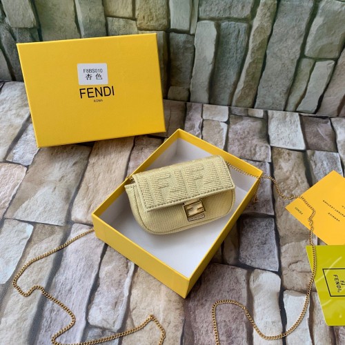 Чанта от платнена напа FENDI NANO BAGUETTE CHARM 7AR844 жълта