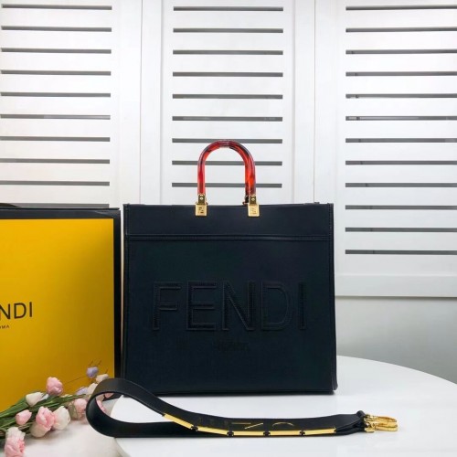 FENDI SUNSHINE LARGE фланелена чанта за пазаруване 8BH371 черна