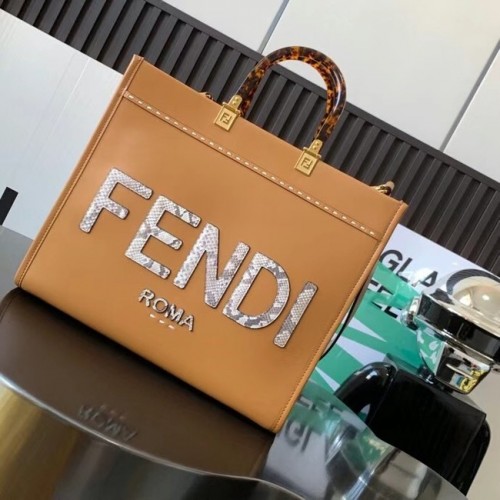 Чанта за пазаруване Fendi Sunshine Medium Leather and Elaphe 8BH386A, кафява